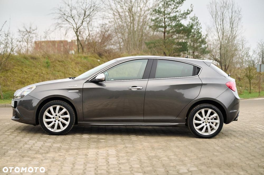 Alfa Romeo Giulietta 1.6 JTDM 16V Business - 6