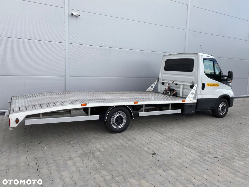 Iveco Daily 35.140 Pojazd Specjalny Pomoc Drogowa - 2