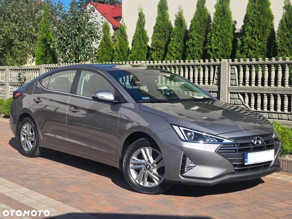Hyundai Elantra 1.6 Style - 30