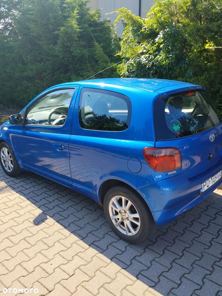 Toyota Yaris 1.4 D-4D Active - 11