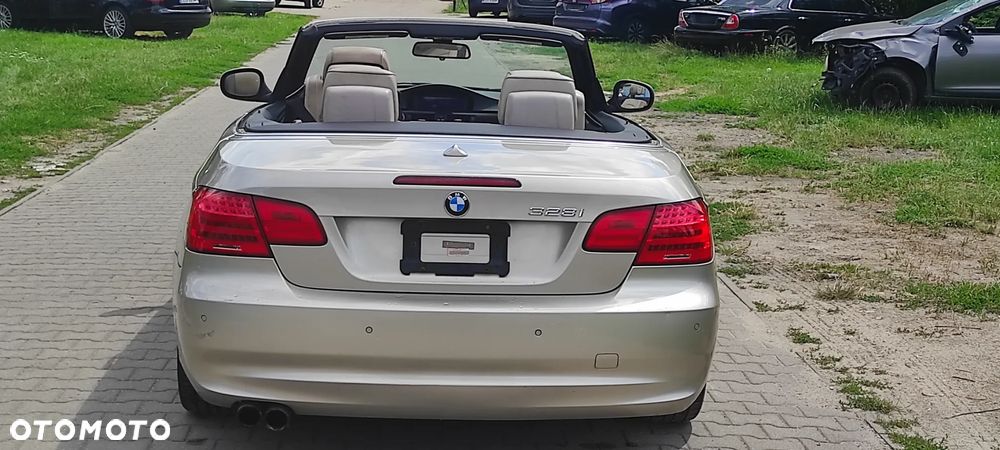 BMW Seria 3 - 22