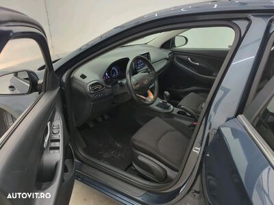 Hyundai i30 1.5 110CP M/T Highway - 4