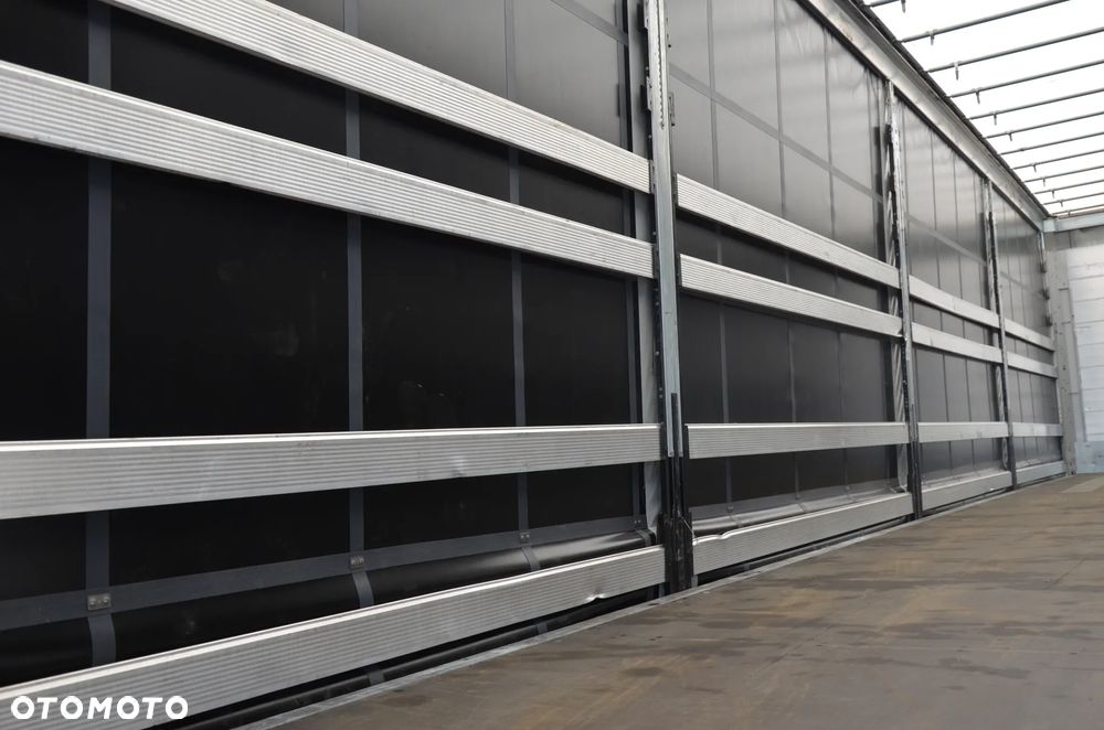 Schmitz Cargobull VARIOS / 2 POZIOMY JAZDY / OŚ PODNOSZONA / DACH POD. /  CODE XL / OCYNK 3672 - 11