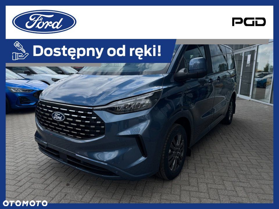 Ford Tourneo Custom - 2