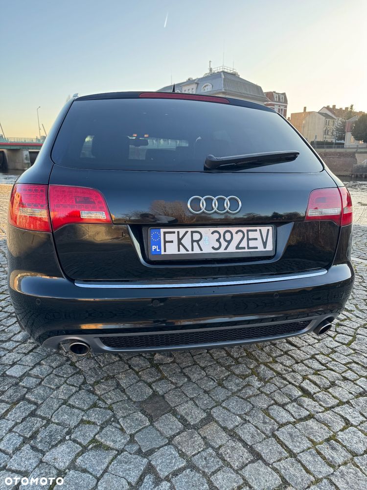 Audi A6 Avant - 11