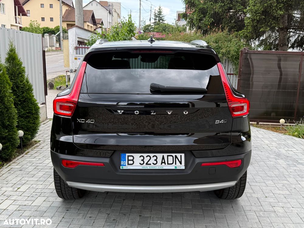 Volvo XC 40 B4 AT8 AWD Mild Hybrid Inscription - 10