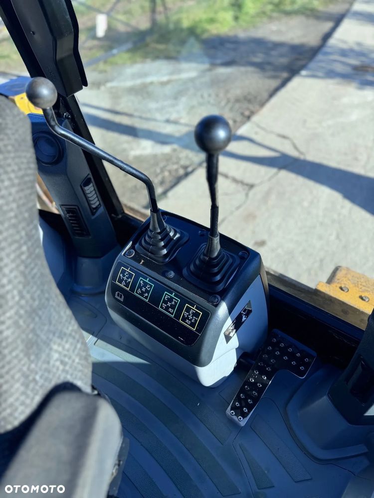 Caterpillar CAT 428F* KOPARKO ŁADOWARKA CATERPILLAR 428F* KOPARKO ŁADOWARKA CAT 428E ** CAT 444E** JOYSTICK** ZAMIANA* SKUP* FINANSOWANIE* JCB* CASE* TEREX* VOLVO* ODKUP MASZYN BUDOWLANYCH** - 7