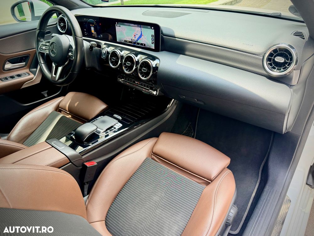 Mercedes-Benz A 180 d 7G-DCT Progressive - 4