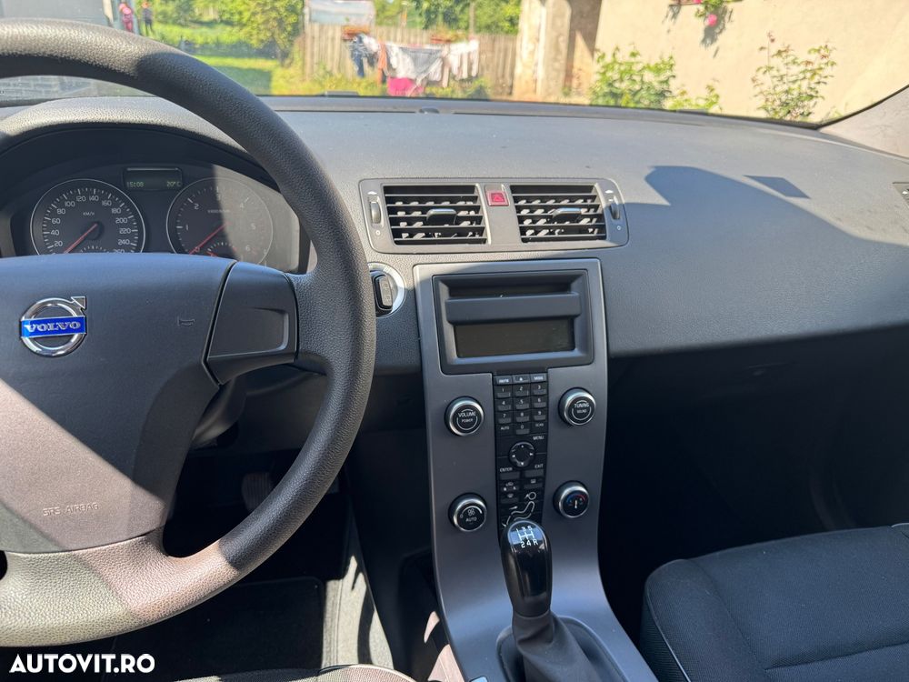 Volvo V50 - 9