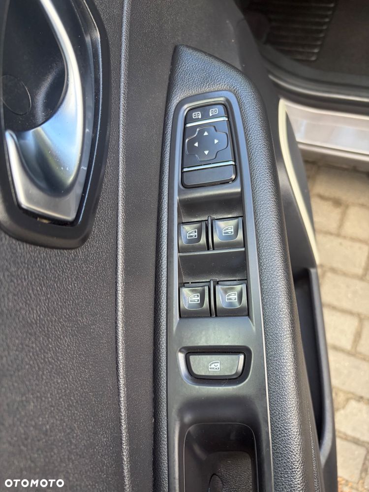 Renault Captur 1.5 dCi Life - 12