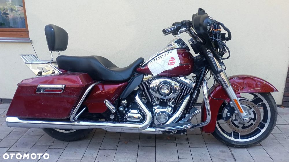 Harley-Davidson Touring Street Glide - 1