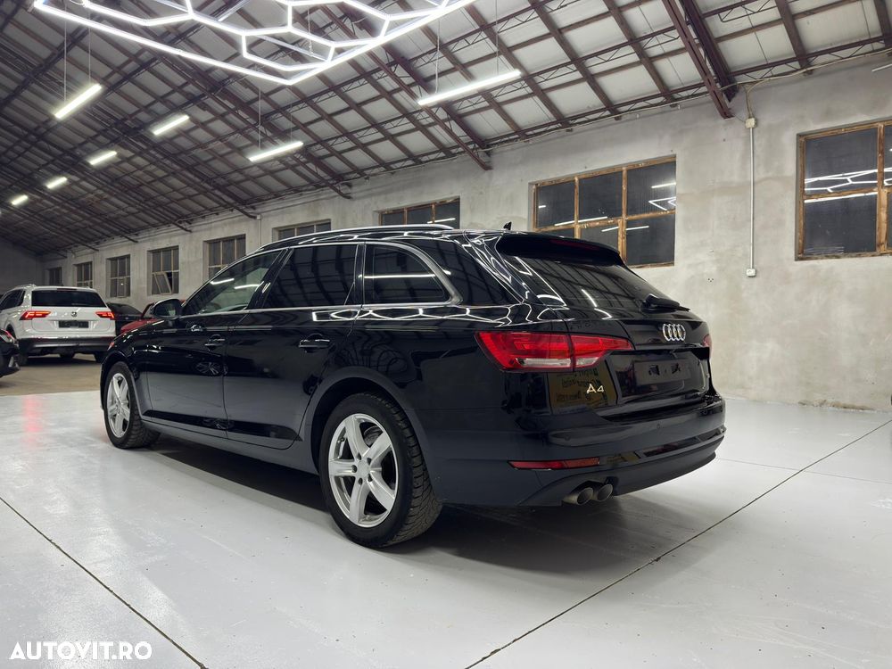 Audi A4 2.0 TDI quattro Stronic - 3