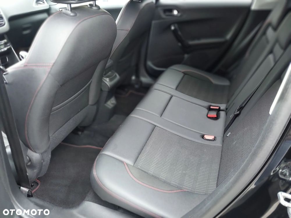 Peugeot 2008 PureTech 130 Stop&Start GT-Line Edition - 9