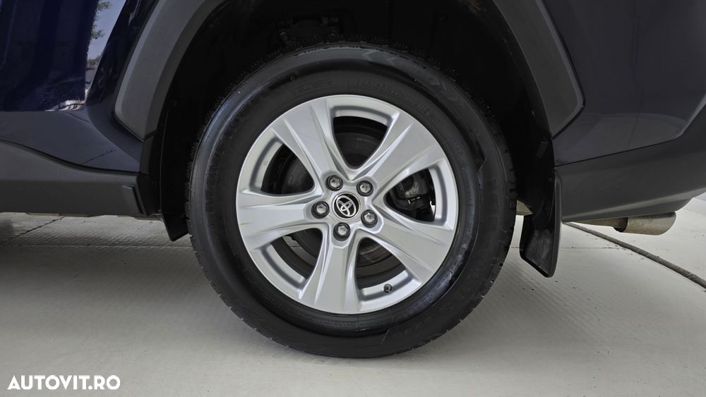 Toyota RAV4 - 22