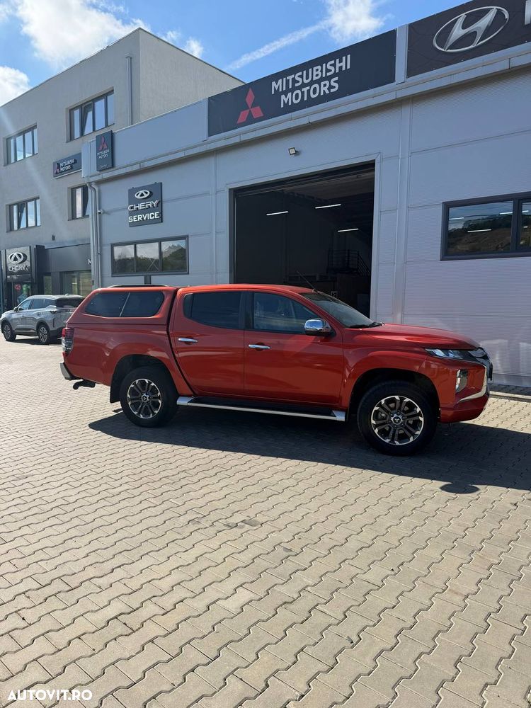 Mitsubishi L200 Double Cab 2.2 DI-D M/T Intense - 1