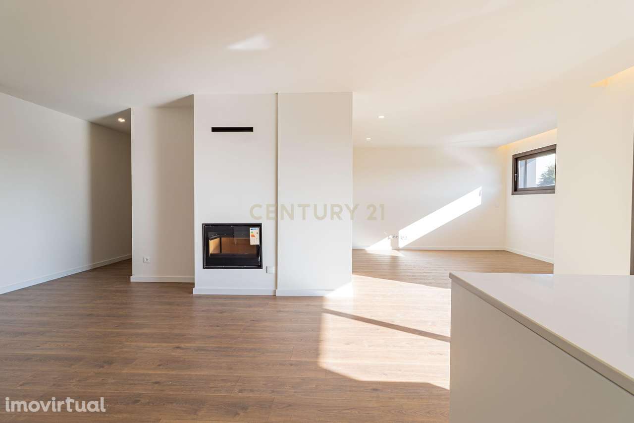 Apartamento T3 Novo com 3 Suítes e Garagem Dupla – Vila de Prado (Vila - Grande imagem: 5/20