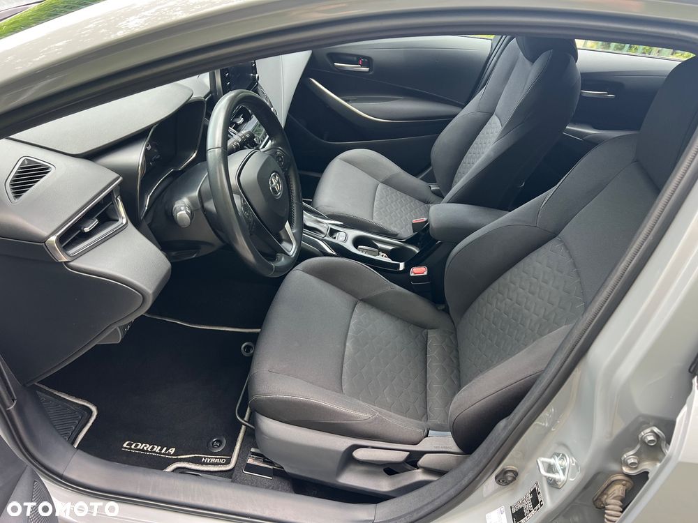 Toyota Corolla 1.8 Hybrid GPF Comfort - 11
