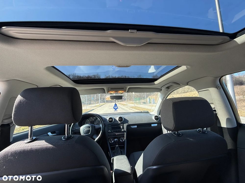 Audi A3 Sportback - 12