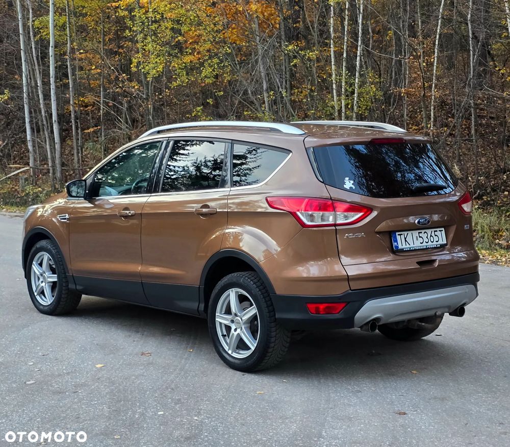 Ford Kuga 2.0 TDCi 4x4 Titanium - 6
