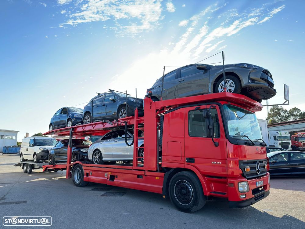 Mercedes Benz 1841 - 5