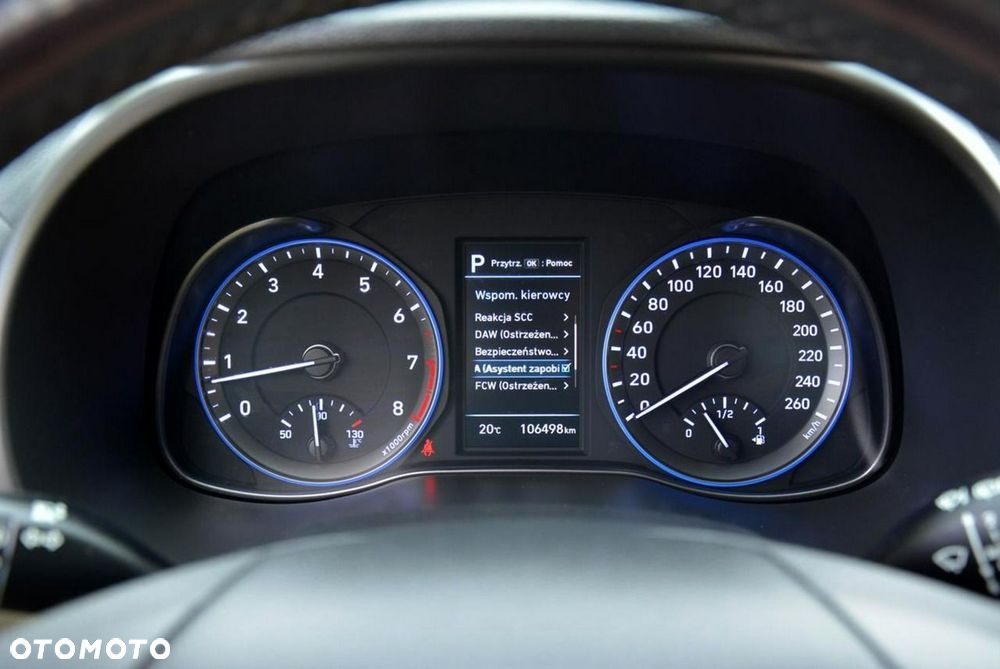 Hyundai Kona 1.6 T-GDI Premium DCT - 24