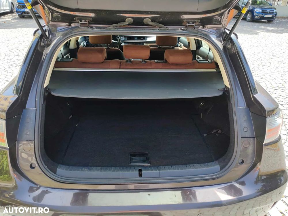 Lexus CT 200h Aut. Limited Edition - 8