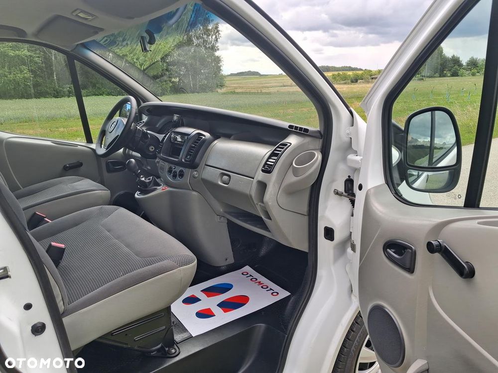 Opel Vivaro - 21