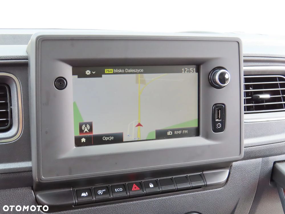 Renault Master 2.3 dCi 163 Km WZMACNIANY Chłodnia -20*C + 30*C Z Izoterma 4.20 Cm 8 Euro Palet Zasilanie V230 Funkcja Grzania Kabina Sypialniana WEBASTO Stan Jak NOWY - 39