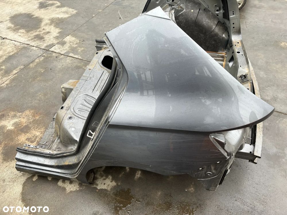 Skoda Fabia Mk4 (6VA) HATCHBAC Ćwiartka tyln PRAWA/LEWA  KOLOR LF7C - 1