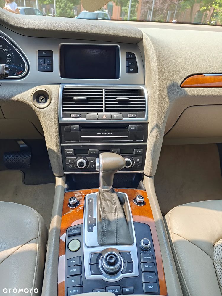 Audi Q7 - 14