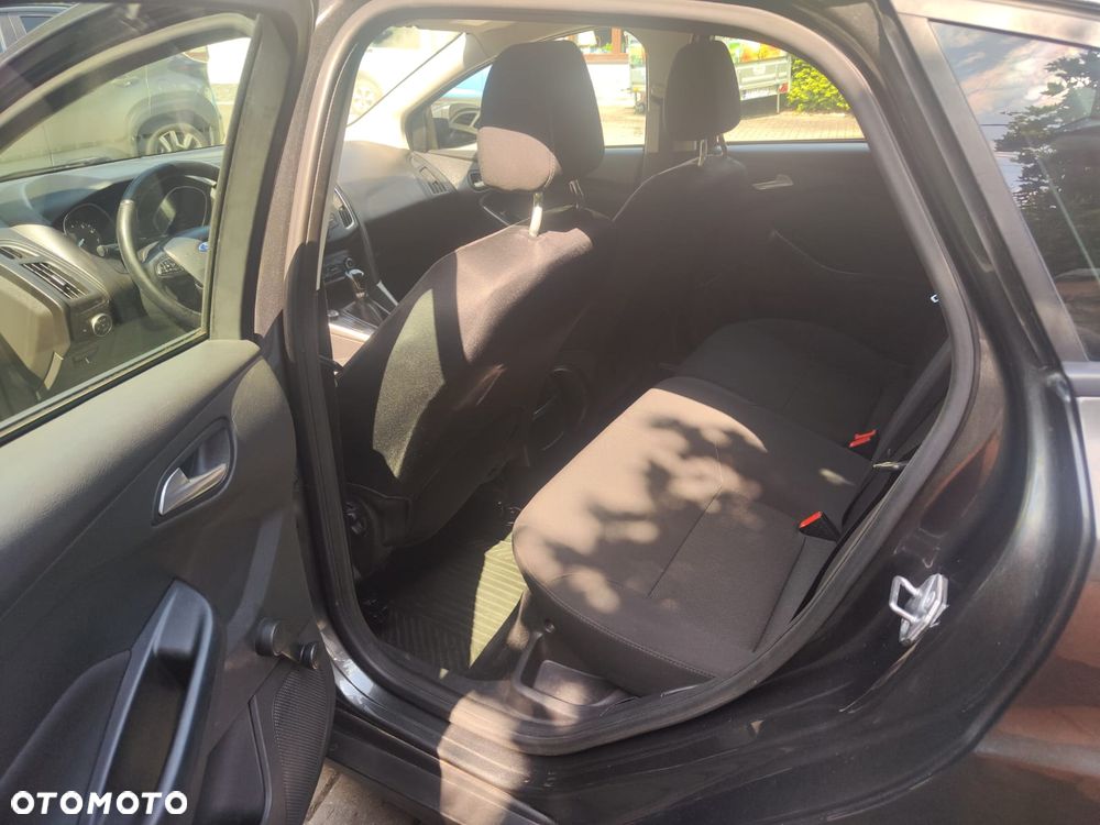 Ford Focus 1.6 Titanium - 25