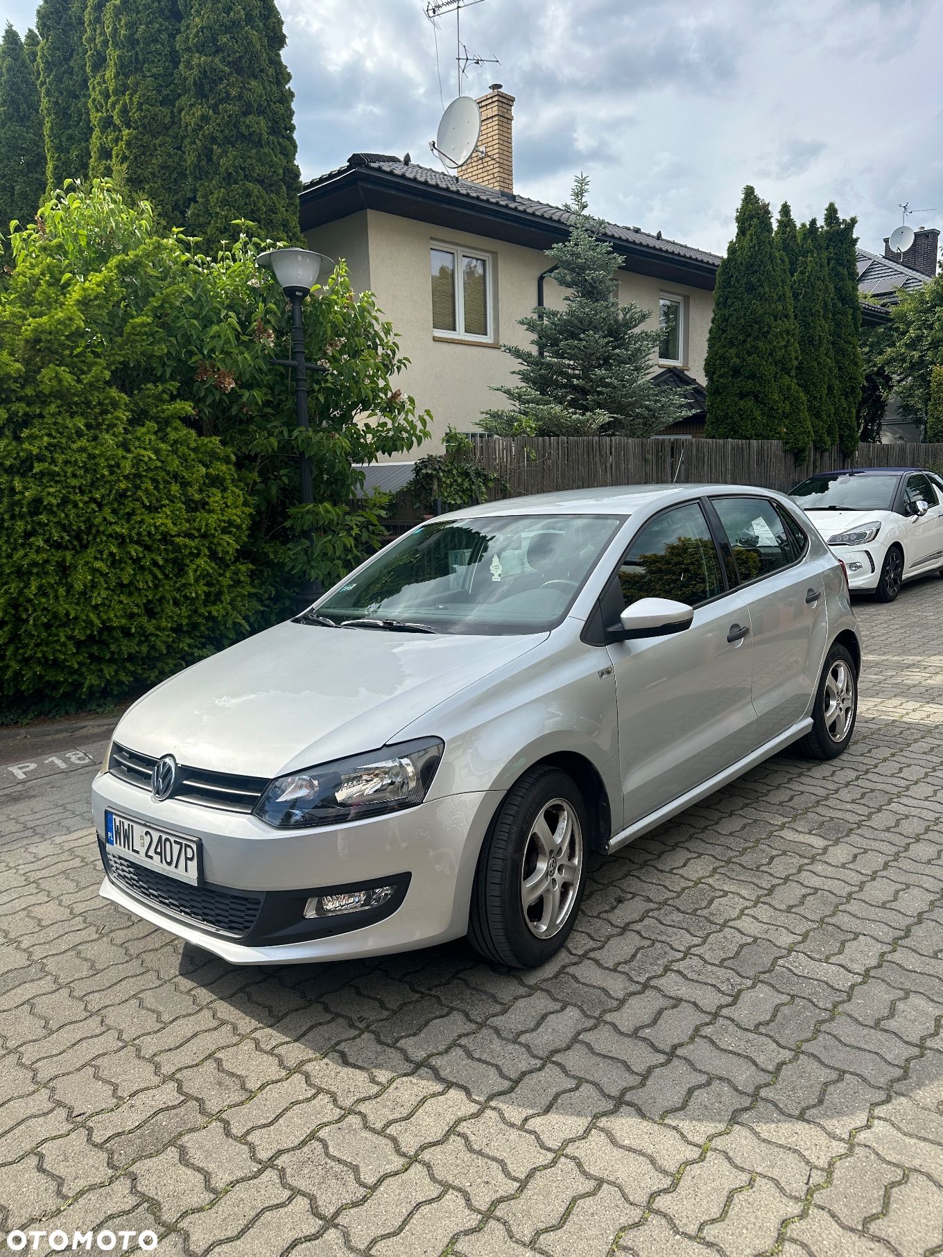 Volkswagen Polo 1.2 Comfortline - 1