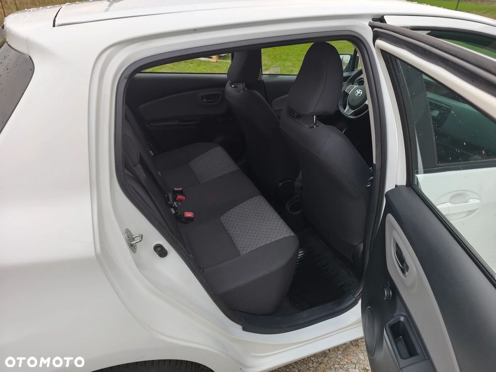 Toyota Yaris 1.0 Active EU6 - 7