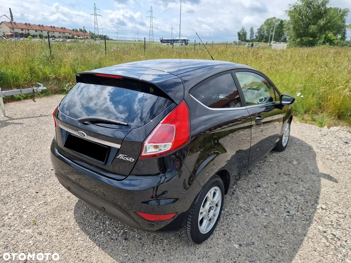 Ford Fiesta 1.6 TDCI Individual - 9