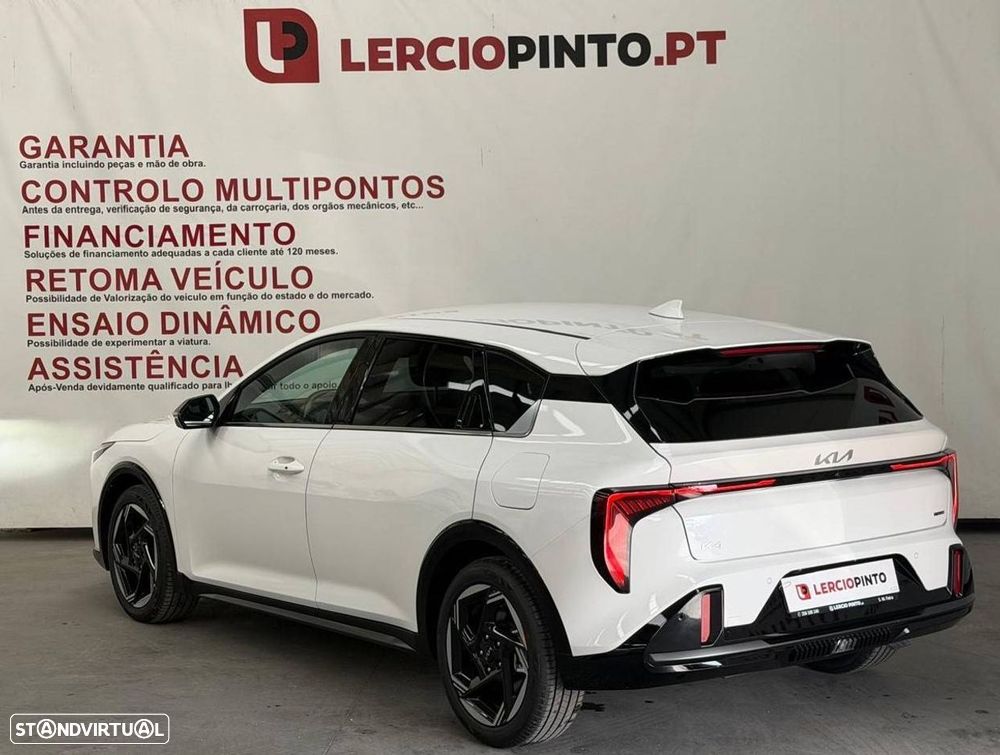 Kia K4 - 4