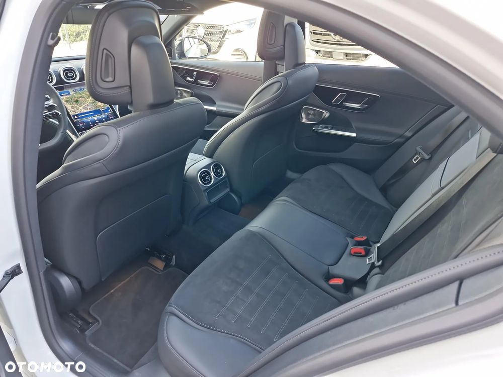 Mercedes-Benz Klasa C - 12