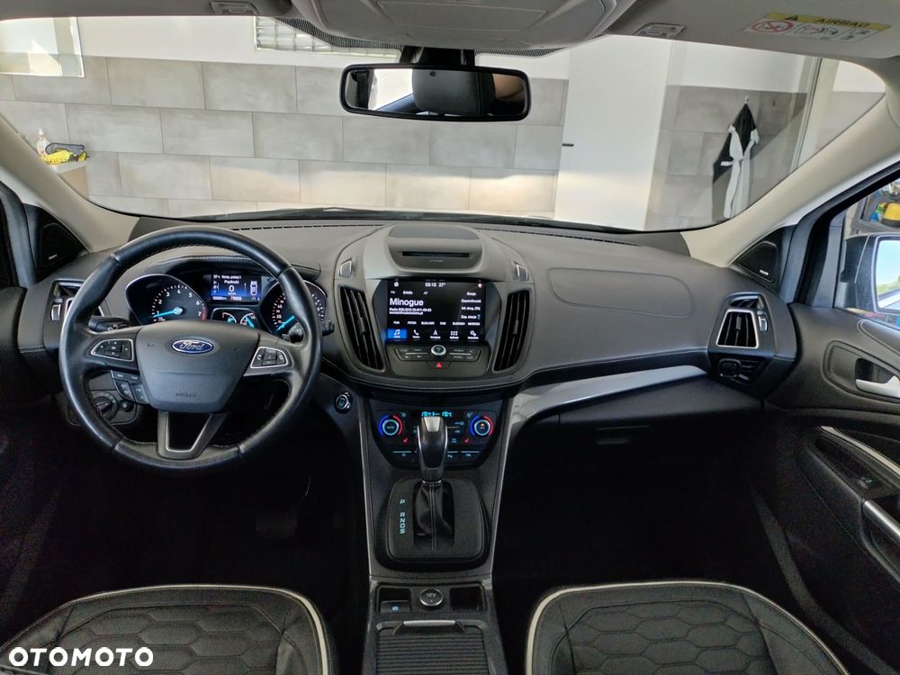 Ford Kuga Vignale 1.5 EcoBoost FWD ASS GPF - 36