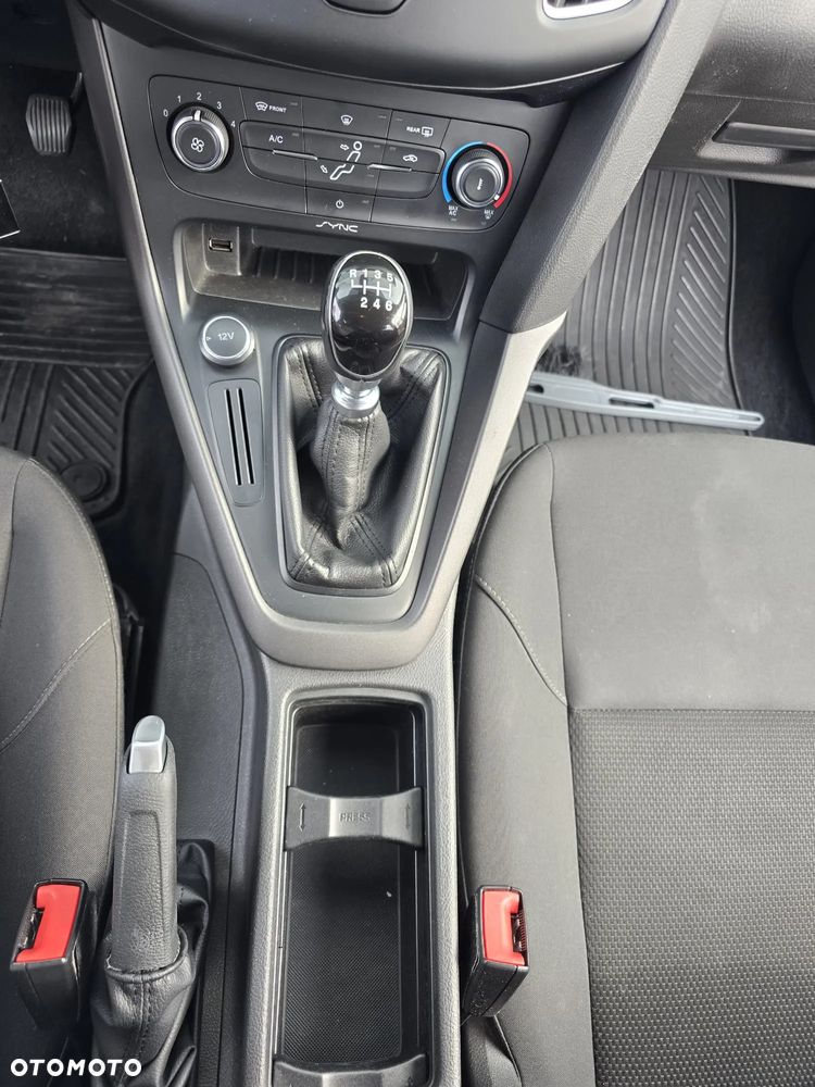 Ford Focus 1.5 TDCi Trend - 3