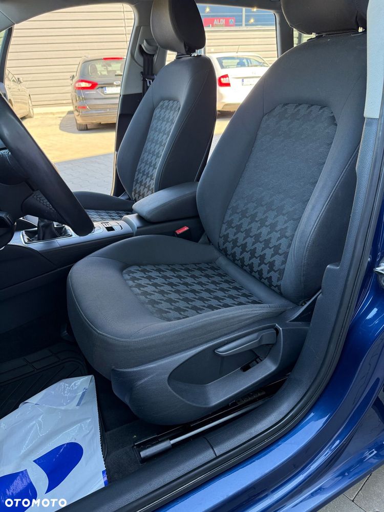 Audi A3 Sportback 2.0 TDI Ambiente - 16