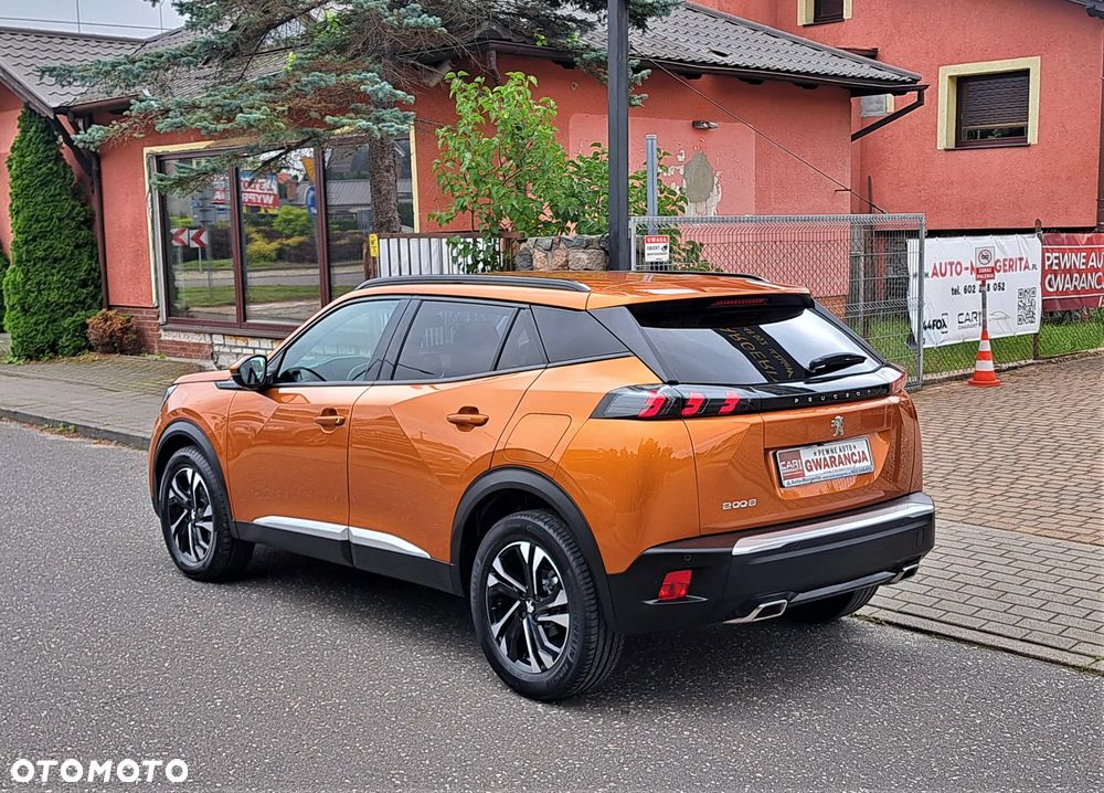 Peugeot 2008 1.2 Pure Tech GPF Allure S&S - 6