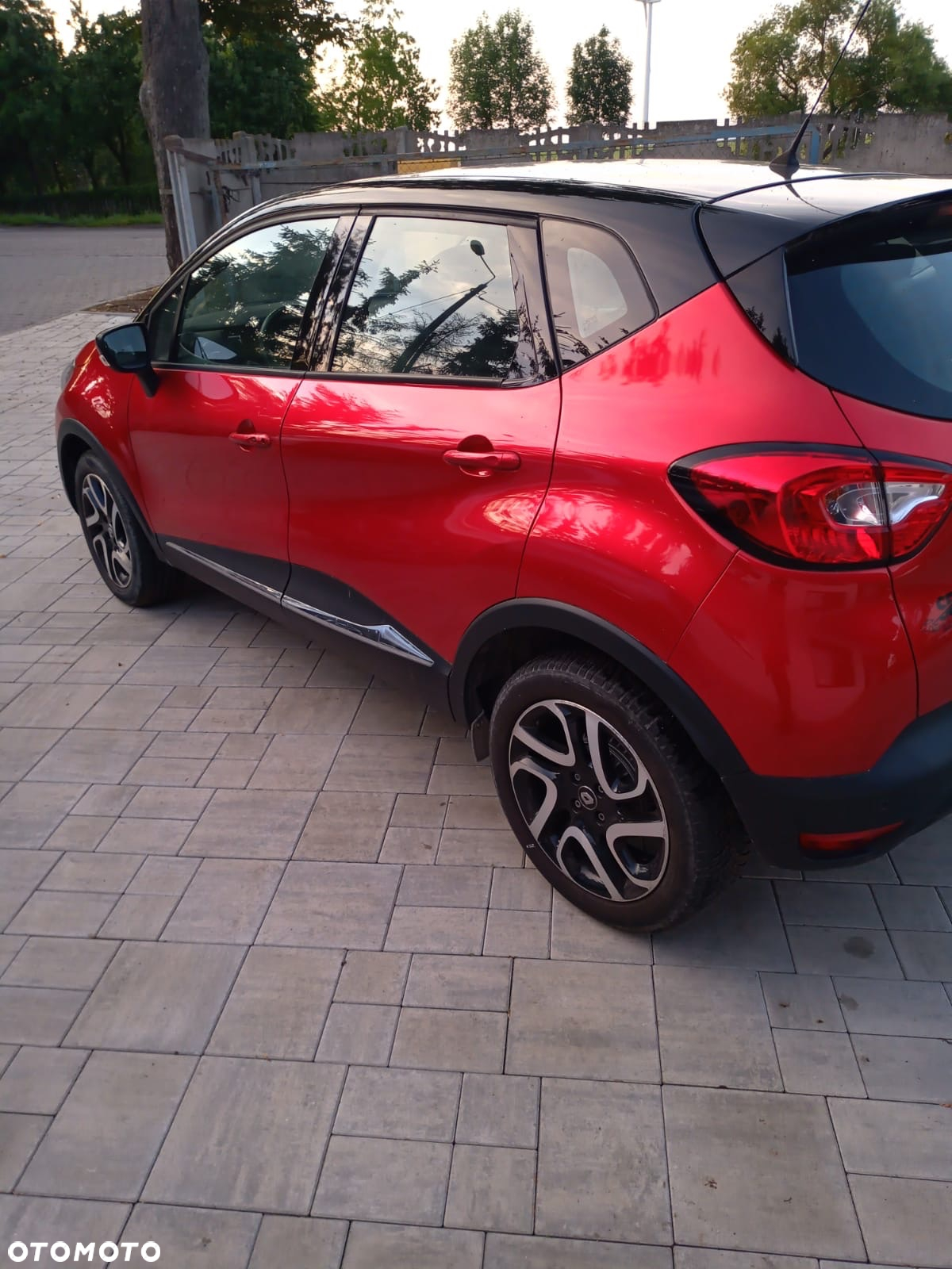 Renault Captur 1.5 dCi Energy Intens - 7
