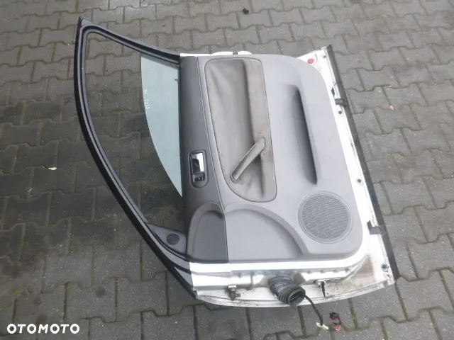DRZWI PRAWY PRZÓD PRAWE PRZEDNIE KOMPLETNE VOLKSWAGEN PASSAT B5 96-00 KOLOR LB7Z - 14