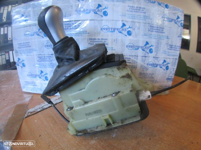 Selector De Velocidades 2042673724Q01 MERCEDES W204 CLASSE C 2008 220CDI 170CV 4P CINZA AUTOMÁTICO - 2