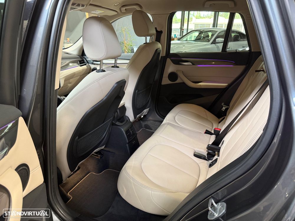 BMW X1 16 d sDrive Line xLine - 12