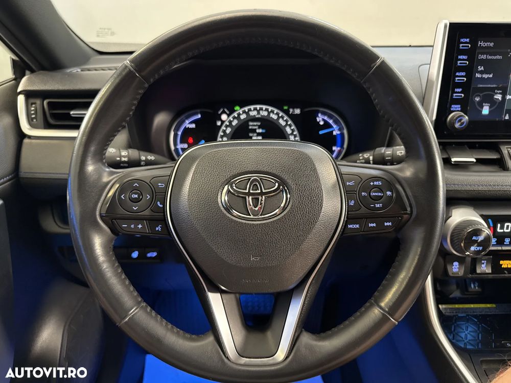 Toyota RAV4 - 17