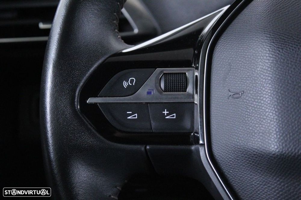 Peugeot 3008 1.2 PureTech Active Pack - 22