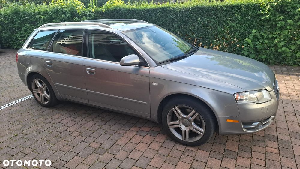 Audi A4 Avant 2.0 T FSI quattro - 2