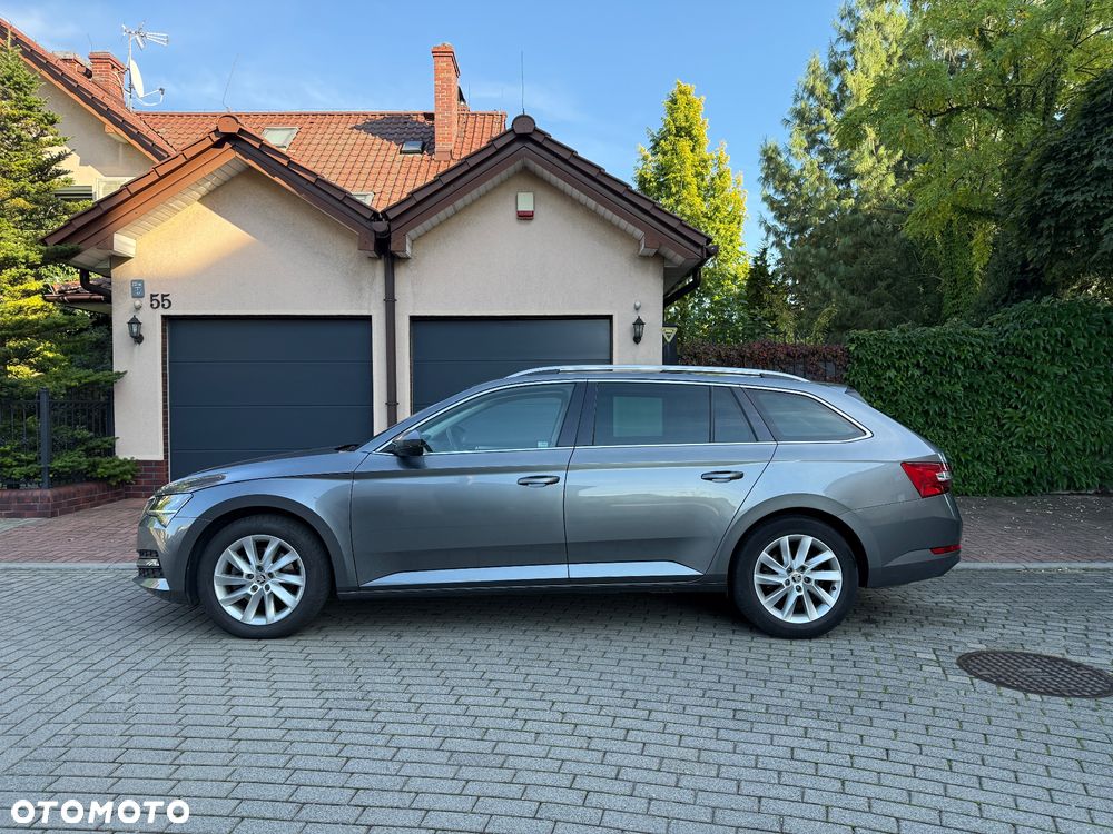 Skoda Superb 1.5 TSI Ambition DSG - 6