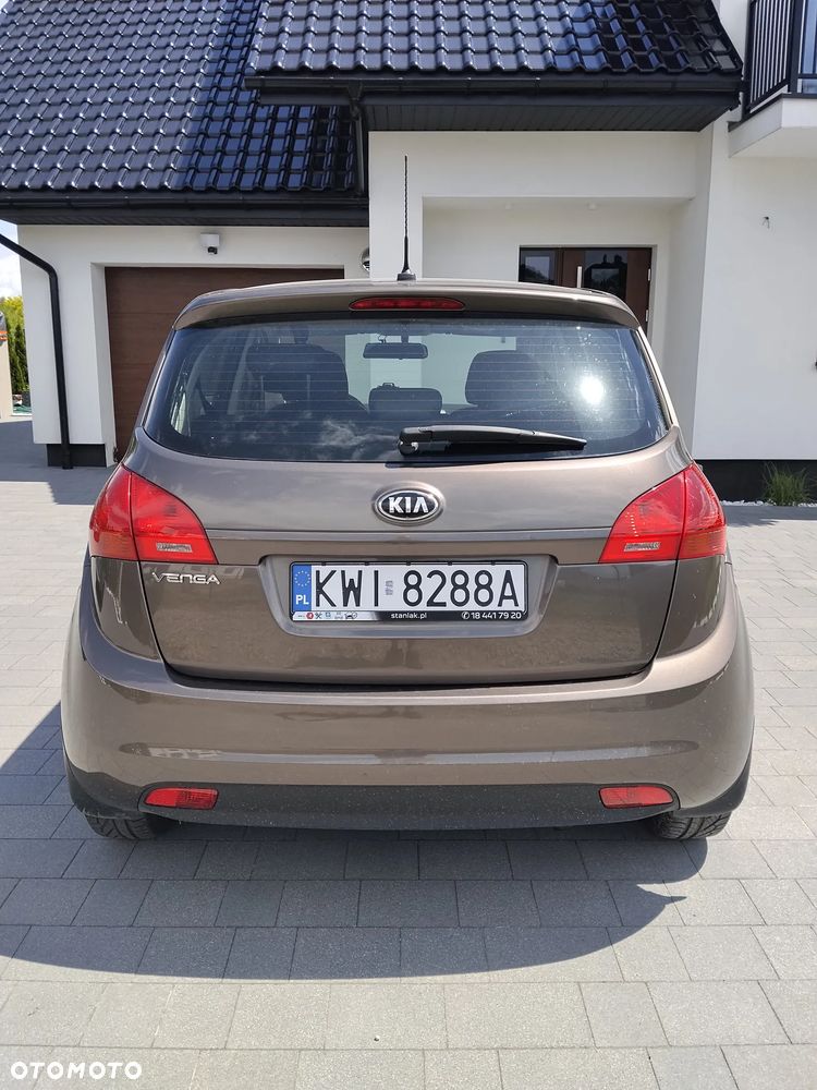 Kia Venga 1.4 M - 4
