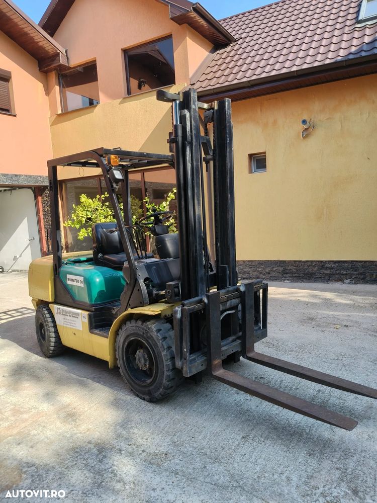 Komatsu FD30T-14 - 16
